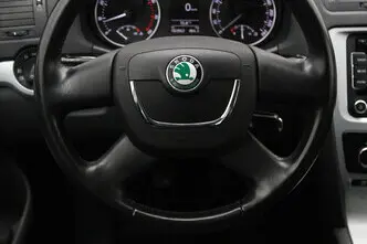 Škoda Octavia, 1.2, 77 kW, bensiin, manuaal, esivedu