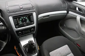 Škoda Octavia, 1.2, 77 kW, bensiin, manuaal, esivedu