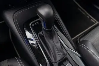 Toyota Corolla, 1.8, 72 kW, hübriid, automaat, esivedu