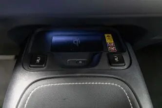 Toyota Corolla, 1.8, 72 kW, hübriid, automaat, esivedu