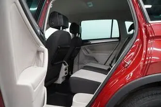 Volkswagen Tiguan, 2.0, 132 kW, petrol, automatic, four-wheel drive