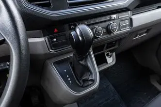 Volkswagen Crafter, 100 kW, electric, automatic, front-wheel drive