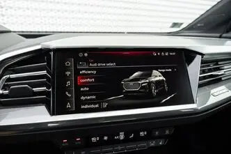 Audi Q4 e-tron, 210 kW, electric, automatic, rear-wheel drive