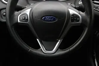 Ford Fiesta, 1.5, 70 kW, дизель, механическая, передний привод
