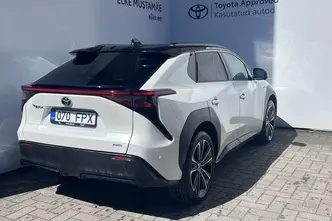 Toyota bZ4X, 118 kW, electric, four-wheel drive