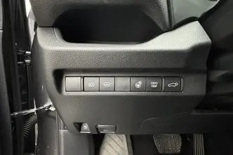 Toyota RAV4, 2.5, 131 kW, hybrid, automatic, front-wheel drive