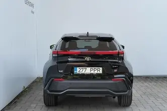 Toyota C-HR, 2.0, 112 kW, hybrid, automatic, four-wheel drive