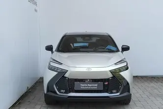 Toyota C-HR, 2.0, 112 kW, hybrid, automatic, four-wheel drive