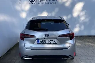 Toyota Corolla, 1.8, 72 kW, гибрид, автомат, передний привод