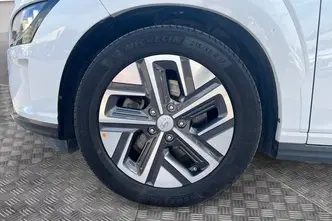 Hyundai Kona, electric, automatic, front-wheel drive