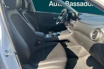 Hyundai Kona, electric, automatic, front-wheel drive
