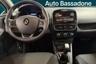 Renault Clio, 1.1, 54 kW, petrol, manual, front-wheel drive