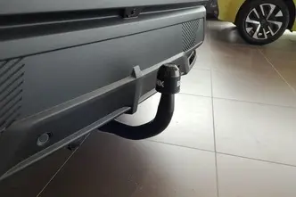 Peugeot 408, 1.2, 107 kW, hübriid, automaat, esivedu