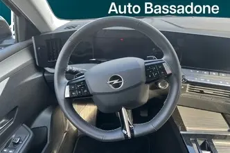 Opel Astra, 1.2, 96 kW, bensiin, automaat, esivedu
