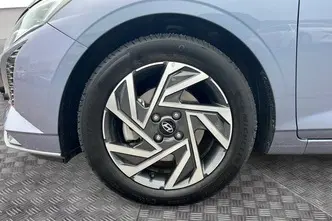 Hyundai i20, бензин