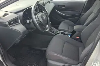 Toyota Corolla, 1.8, 72 kW, гибрид, автомат, передний привод