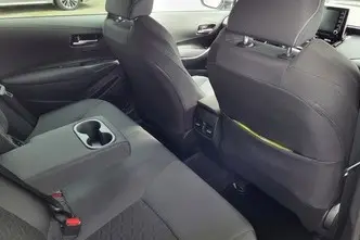 Toyota Corolla, 1.8, 72 kW, гибрид, автомат, передний привод