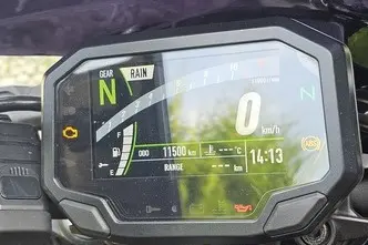 Kawasaki Z900, 0.9, 92.2 kW, bensiin, manuaal, tagavedu