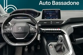 Peugeot 3008, 1.2, 96 kW, petrol, manual, front-wheel drive