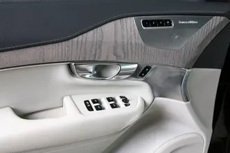 Volvo XC90, 2.0, 228 kW, pistikhübriid, automaat, nelikvedu