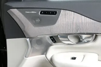 Volvo XC90, 2.0, 228 kW, pistikhübriid, automaat, nelikvedu