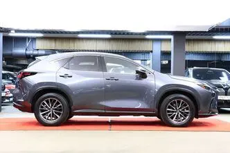 Lexus NX 350h, 2.5, 140 kW, гибрид, автомат, полный привод