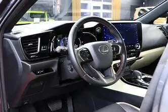 Lexus NX 350h, 2.5, 140 kW, гибрид, автомат, полный привод