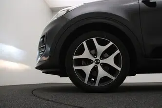 Kia Sportage, 1.6, 97 kW, бензин, механическая, передний привод