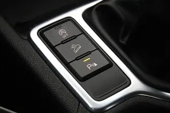Kia Sportage, 1.6, 97 kW, бензин, механическая, передний привод