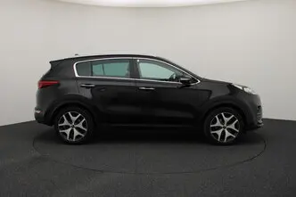 Kia Sportage, 1.6, 97 kW, бензин, механическая, передний привод