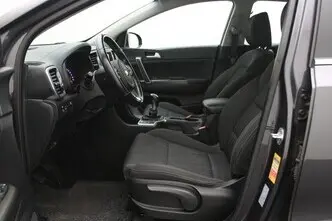 Kia Sportage, 1.6, 97 kW, бензин, механическая, передний привод
