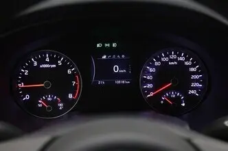 Kia Sportage, 1.6, 97 kW, бензин, механическая, передний привод