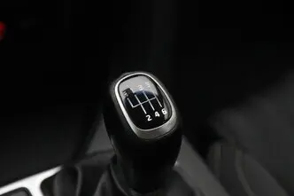 Kia Sportage, 1.6, 97 kW, бензин, механическая, передний привод