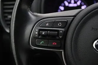 Kia Sportage, 1.6, 97 kW, бензин, механическая, передний привод