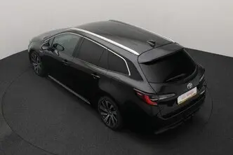 Toyota Corolla, 2.0, 112 kW, гибрид, автомат, передний привод