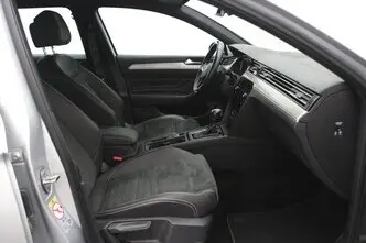 Volkswagen Passat, 2.0, 90 kW, дизель, автомат, передний привод