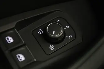 Volkswagen Passat, 2.0, 90 kW, дизель, автомат, передний привод