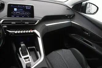 Peugeot 5008, 1.5, 96 kW, diisel, automaat, esivedu