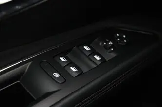 Peugeot 5008, 1.5, 96 kW, diisel, automaat, esivedu