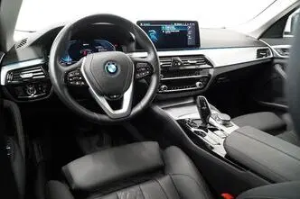 BMW 530, 2.0, 135 kW, pistikhübriid, automaat, nelikvedu