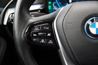 BMW 530, 2.0, 135 kW, pistikhübriid, automaat, nelikvedu