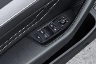 Volkswagen Passat, 1.4, 159 kW, подключаемый гибрид, автомат