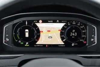 Volkswagen Passat, 1.4, 159 kW, подключаемый гибрид, автомат