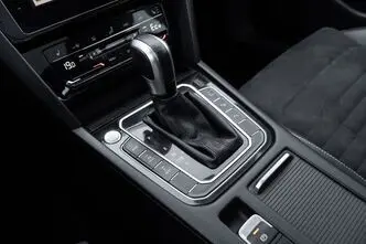 Volkswagen Passat, 1.4, 159 kW, подключаемый гибрид, автомат