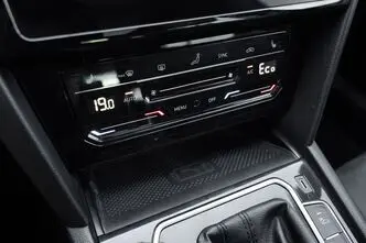 Volkswagen Passat, 1.4, 159 kW, подключаемый гибрид, автомат
