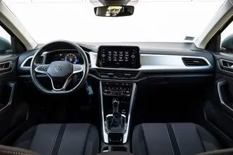 Volkswagen T-Roc, 1.5, 110 kW, бензин, автомат, передний привод