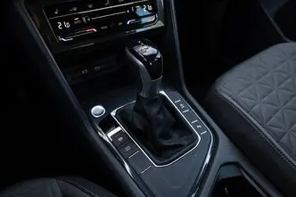 Volkswagen Tiguan, 1.5, 110 kW, бензин, автомат