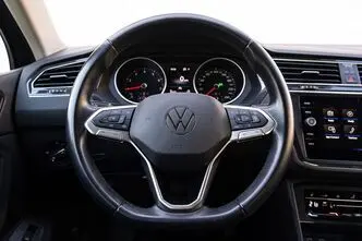 Volkswagen Tiguan, 1.5, 110 kW, бензин, автомат