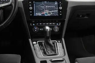 Volkswagen Passat, 2.0, 110 kW, дизель, автомат, передний привод