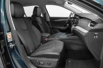 Škoda Octavia, 1.4, 150 kW, подключаемый гибрид, автомат, передний привод